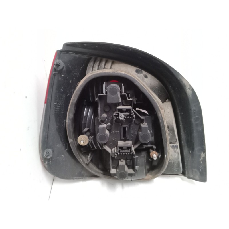 Recambio de piloto trasero derecho para renault scénic i monospace (ja0/1_, fa0_) 1.9 dti (ja1u) referencia OEM IAM   