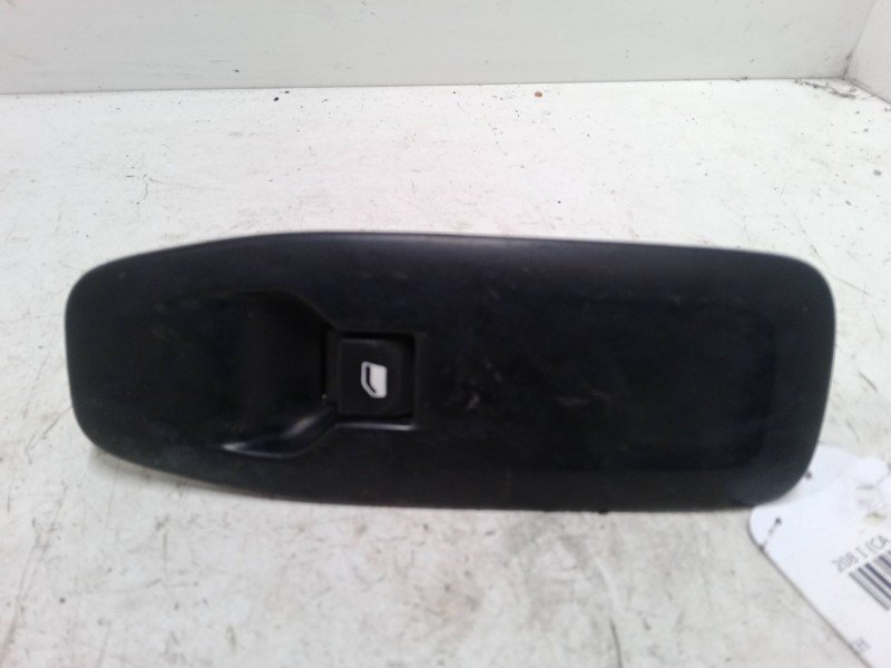 Recambio de mando elevalunas delantero derecho para peugeot 208 i (ca_, cc_) 1.4 hdi referencia OEM IAM    Recambio de mando elevalunas delantero derecho para peugeot 208 i (ca_, cc_) 1.4 hdi referencia OEM IAM