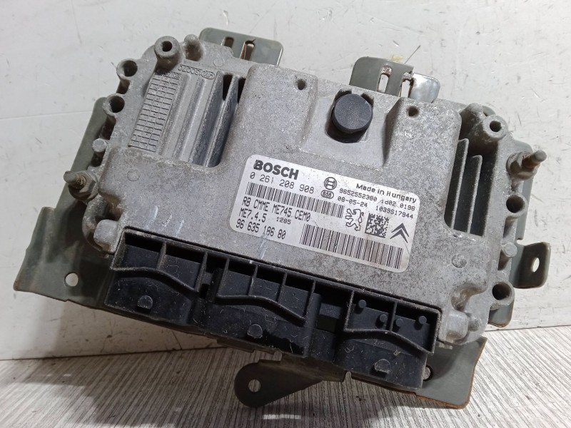 Recambio de centralita motor uce para citroën xsara picasso (n68) 1.6 16v referencia OEM IAM 9663518680   Recambio de centralita motor uce para citroën xsara picasso (n68) 1.6 16v referencia OEM IAM 9663518680
