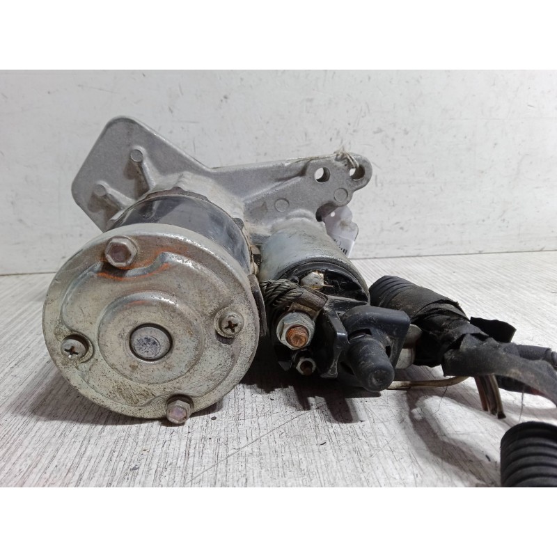 Recambio de motor arranque para renault clio iv (bh_) 0.9 tce 90 referencia OEM IAM 233000557R  