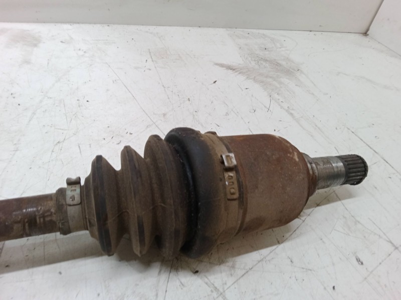 Recambio de transmision delantera derecha para ford ka (ru8) 1.2 referencia OEM IAM    Recambio de transmision delantera derecha para ford ka (ru8) 1.2 referencia OEM IAM