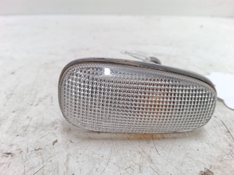 Recambio de intermitente lateral izquierdo para opel zafira a monospace (t98) 1.8 16v (f75) referencia OEM IAM   