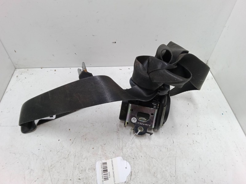 Recambio de cinturon seguridad delantero derecho para renault megane iii hatchback (bz0/1_, b3_) 1.5 dci referencia OEM IAM   