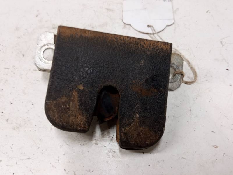 CERRADURA MALETERO / PORTON 