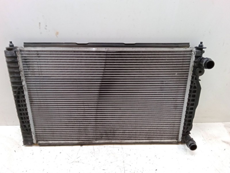 Recambio de radiador agua para audi a6 c5 (4b2, 4b4) 1.9 tdi referencia OEM IAM    Recambio de radiador agua para audi a6 c5 (4b2, 4b4) 1.9 tdi referencia OEM IAM