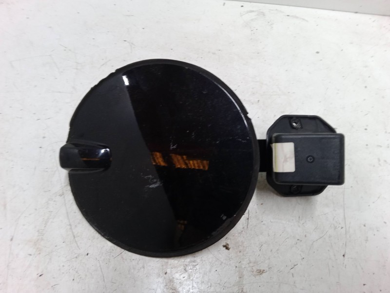 Recambio de tapa exterior combustible para opel astra h furgoneta/station wagon (l70) 1.7 cdti (l70) referencia OEM IAM    Recambio de tapa exterior combustible para opel astra h furgoneta/station wagon (l70) 1.7 cdti (l70) referencia OEM IAM