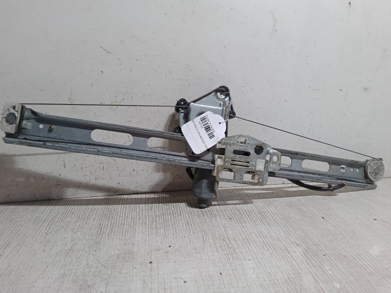 Recambio de elevalunas electrico delantero izquierdo para mercedes-benz clase a (w168) a 170 cdi (168.008) referencia OEM IAM   