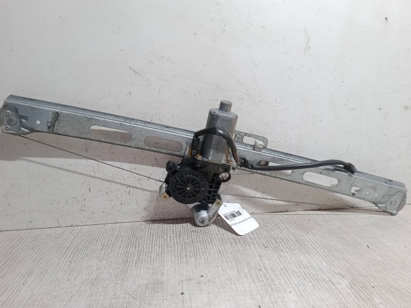 Recambio de elevalunas electrico delantero izquierdo para mercedes-benz clase a (w168) a 170 cdi (168.008) referencia OEM IAM   