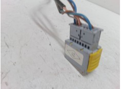 Recambio de anclaje cinturon delantero izquierdo para renault clio ii (bb_, cb_) 1.2 16v (bb05, bb0w, bb11, bb27, bb2t, bb2u, bb 2