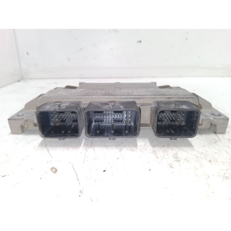 Recambio de centralita motor uce para renault clio ii (bb_, cb_) 1.2 16v (bb05, bb0w, bb11, bb27, bb2t, bb2u, bb2v, cb05,... ref