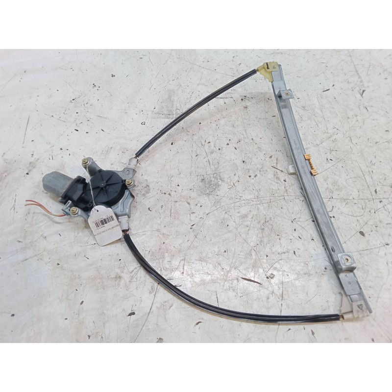Recambio de elevalunas electrico delantero derecho para renault clio ii (bb_, cb_) 1.2 16v (bb05, bb0w, bb11, bb27, bb2t, bb2u, 