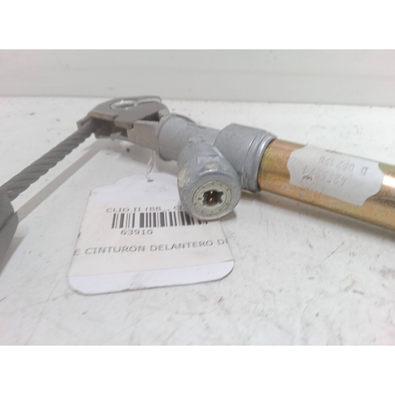 Recambio de anclaje cinturon delantero derecho para renault clio ii (bb_, cb_) 1.2 16v (bb05, bb0w, bb11, bb27, bb2t, bb2u, bb2v