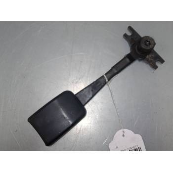 ANCLAJE CINTURON DELANTERO DERECHO 