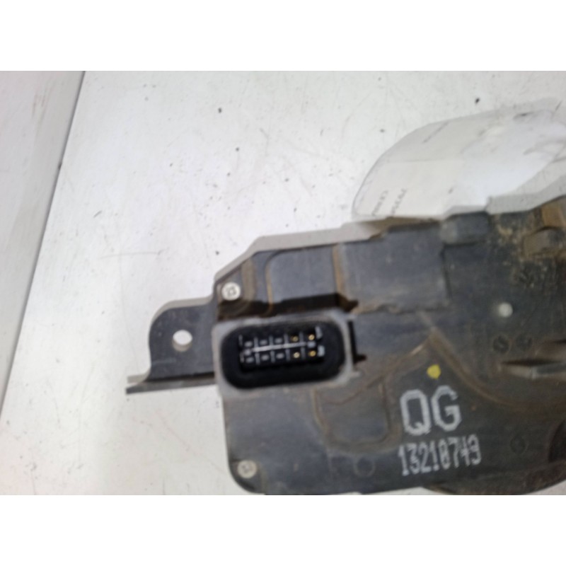 Recambio de cerradura puerta delantera derecha para opel astra h gtc (a04) 1.9 cdti (l08) referencia OEM IAM    Recambio de cerradura puerta delantera derecha para opel astra h gtc (a04) 1.9 cdti (l08) referencia OEM IAM