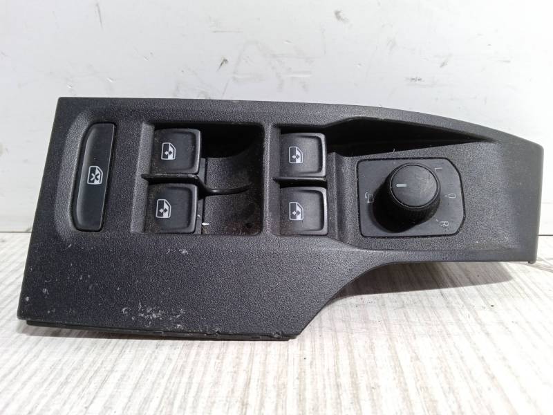 MANDO ELEVALUNAS DELANTERO IZQUIERDO 5G0959857F 6F0 959 565