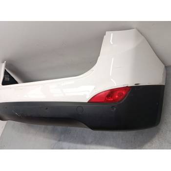 PARAGOLPES TRASERO 