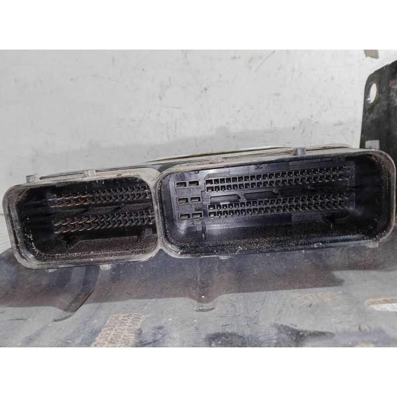 Recambio de centralita motor uce para opel astra h gtc (a04) 1.9 cdti (l08) referencia OEM IAM 55205623  0281014025 Recambio de centralita motor uce para opel astra h gtc (a04) 1.9 cdti (l08) referencia OEM IAM 55205623  0281014025