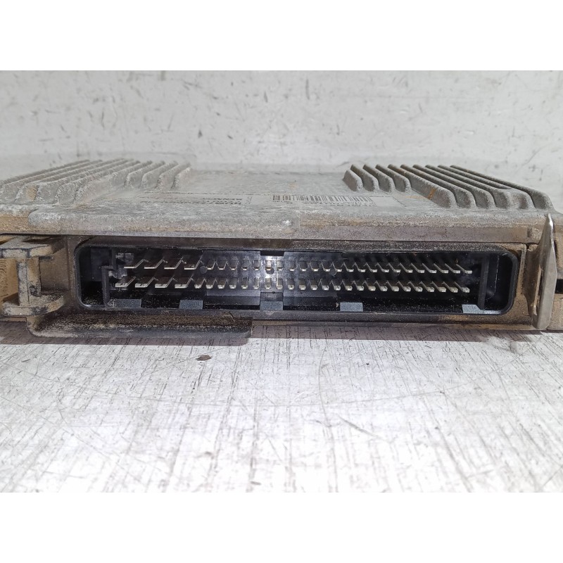 Recambio de centralita motor uce para renault megane i (ba0/1_) 1.6 e (ba0f, ba0s) referencia OEM IAM 7700102267 S105300103B H0M