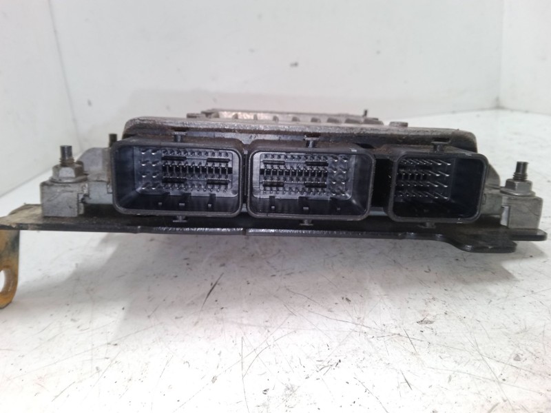 Recambio de centralita motor uce para renault grand scénic ii (jm0/1_) 1.5 dci (jm1e) referencia OEM IAM 8200804775 8200807626 S Recambio de centralita motor uce para renault grand scénic ii (jm0/1_) 1.5 dci (jm1e) referencia OEM IAM 8200804775 8200807626 S