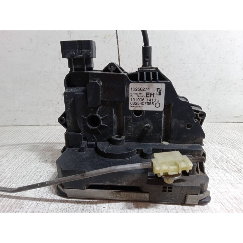 Recambio de cerradura puerta delantera derecha para opel corsa d (s07) 1.3 cdti (l08, l68) referencia OEM IAM 13258274  