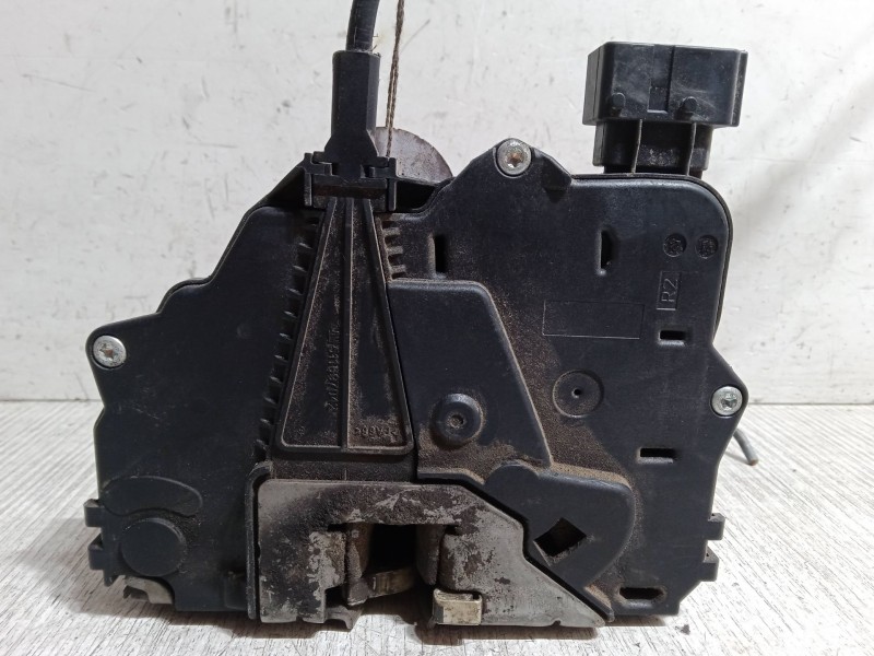 Recambio de cerradura puerta delantera derecha para opel corsa d (s07) 1.3 cdti (l08, l68) referencia OEM IAM 13258274  