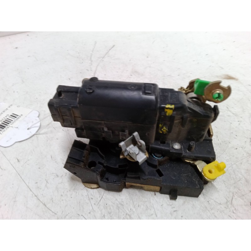Recambio de cerradura puerta delantera izquierda para renault kangoo (kc0/1_) 1.2 (kc0a, kc0k, kc0f, kc01) referencia OEM IAM   