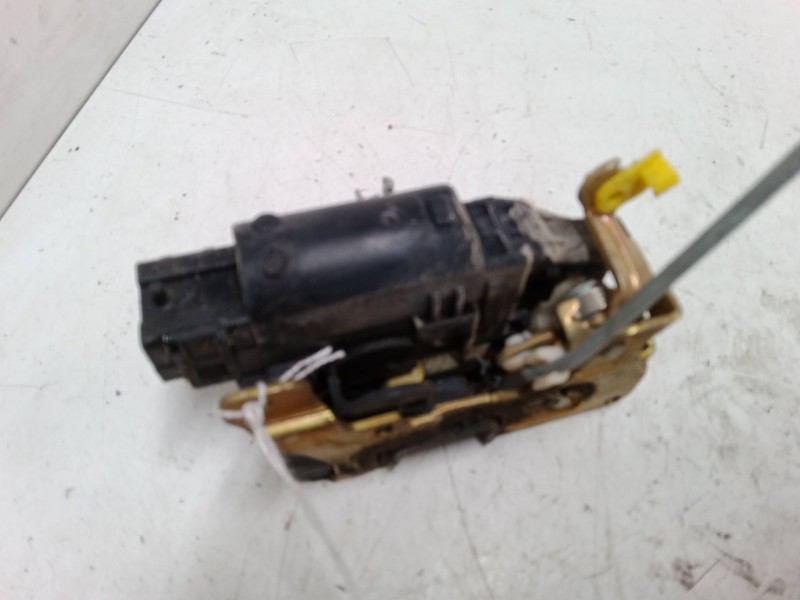 Recambio de cerradura puerta delantera derecha para renault kangoo (kc0/1_) 1.2 (kc0a, kc0k, kc0f, kc01) referencia OEM IAM   