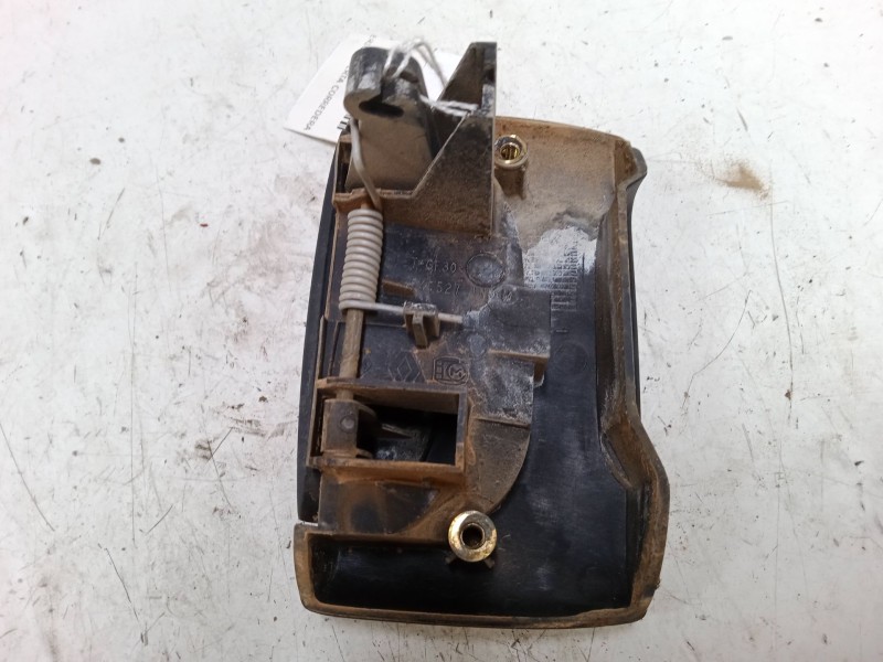 Recambio de maneta exterior puerta corredera izquierda para renault kangoo (kc0/1_) 1.2 (kc0a, kc0k, kc0f, kc01) referencia OEM  Recambio de maneta exterior puerta corredera izquierda para renault kangoo (kc0/1_) 1.2 (kc0a, kc0k, kc0f, kc01) referencia OEM