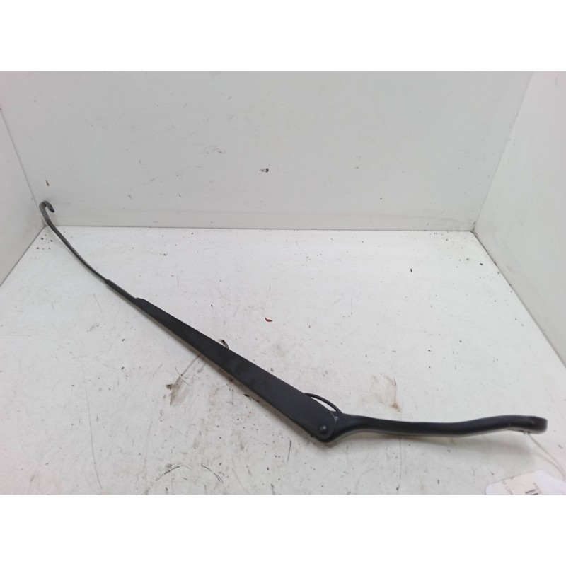 Recambio de brazo limpia delantero izquierdo para ford fiesta v (jh_, jd_) 1.4 16v referencia OEM IAM   