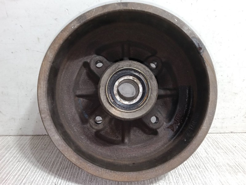 Recambio de tambor freno trasero derecho para peugeot 206 hatchback (2a/c) 1.4 i referencia OEM IAM   
