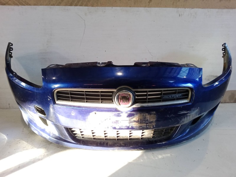 Recambio de paragolpes delantero para fiat bravo ii (198_) 1.9 d multijet (198axb1a) referencia OEM IAM    Recambio de paragolpes delantero para fiat bravo ii (198_) 1.9 d multijet (198axb1a) referencia OEM IAM