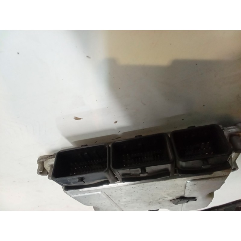 Recambio de centralita motor uce para ford fiesta ii (fbd) 1.6 xr2 (fbd) referencia OEM IAM 8200309316 8200309321 0281011324