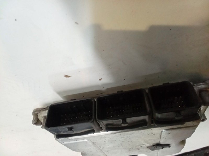 Recambio de centralita motor uce para ford fiesta ii (fbd) 1.6 xr2 (fbd) referencia OEM IAM 8200309316 8200309321 0281011324