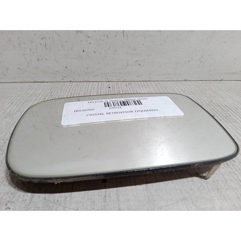 Recambio de cristal retrovisor izquierdo para skoda felicia ii station wagon (6u5) 1.9 d referencia OEM IAM   