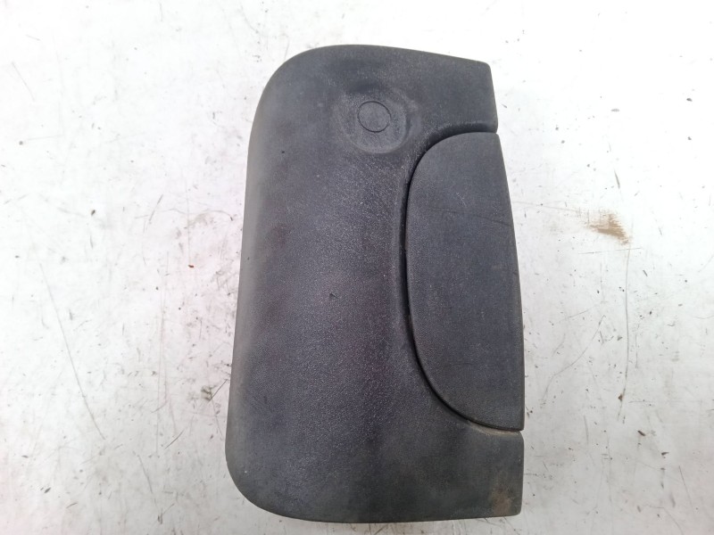 Recambio de maneta exterior porton para renault kangoo (kc0/1_) 1.2 (kc0a, kc0k, kc0f, kc01) referencia OEM IAM   