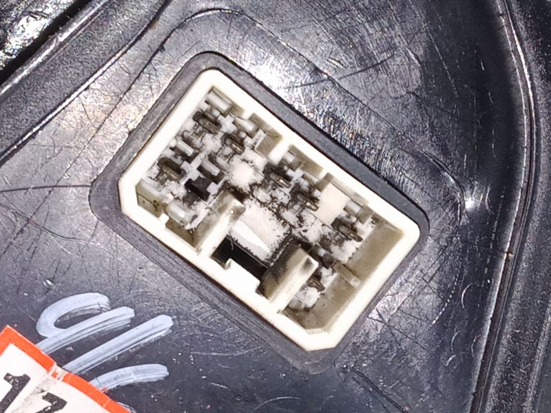 Recambio de retrovisor electrico derecho abatible para kia sorento i (jc) 2.5 crdi referencia OEM IAM   