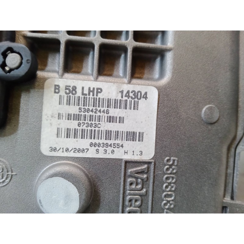 Recambio de motor limpiaparabrisas delantero derecho para citroën c4 grand picasso i (ua_) 1.6 hdi referencia OEM IAM   
