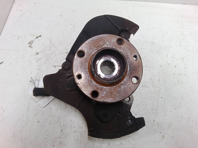 Recambio de mangueta delantera derecha para fiat 500 (312_) 1.2 (312axa1a) referencia OEM IAM    Recambio de mangueta delantera derecha para fiat 500 (312_) 1.2 (312axa1a) referencia OEM IAM