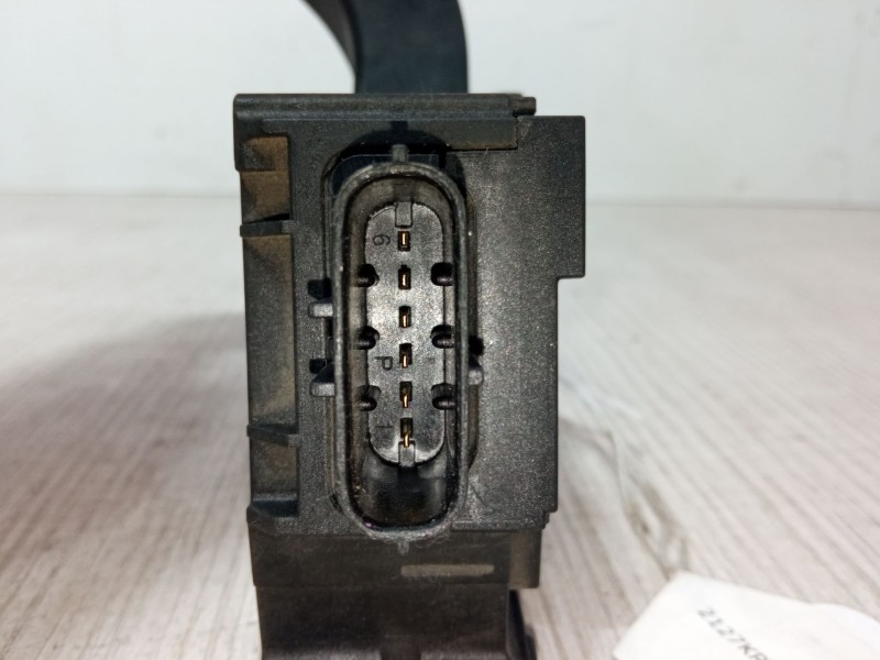 Recambio de pedal acelerador para seat ibiza v (kj1, kjg) 1.6 tdi referencia OEM IAM CCO18193C1 2Q1723503 