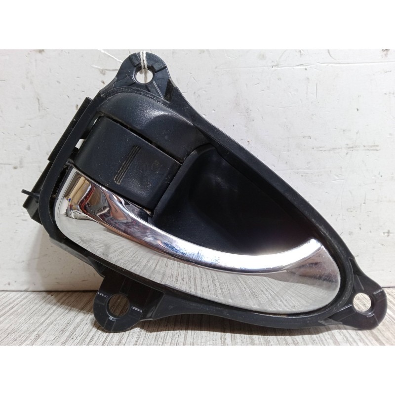Recambio de maneta interior puerta trasera izquierda para toyota corolla verso (zer_, zze12_, r1_) 2.0 d-4d (cur10_) referencia 
