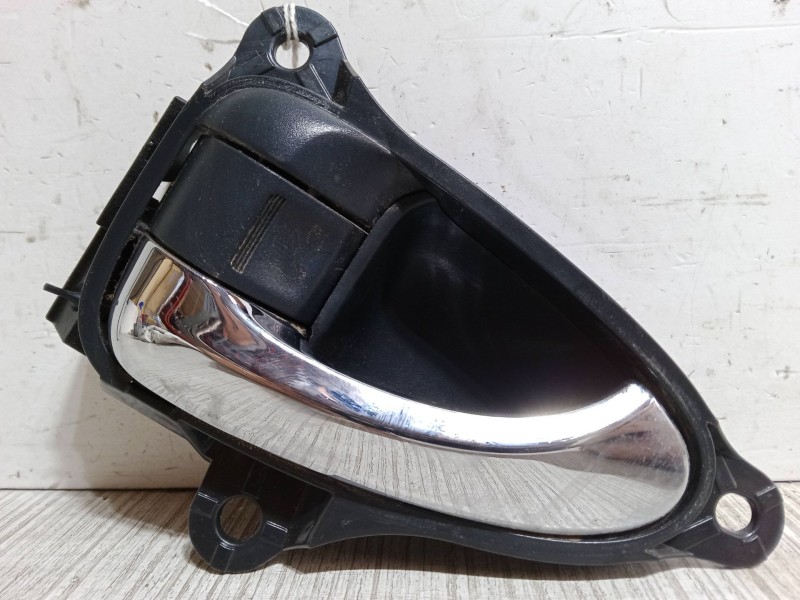 Recambio de maneta interior puerta trasera izquierda para toyota corolla verso (zer_, zze12_, r1_) 2.0 d-4d (cur10_) referencia 