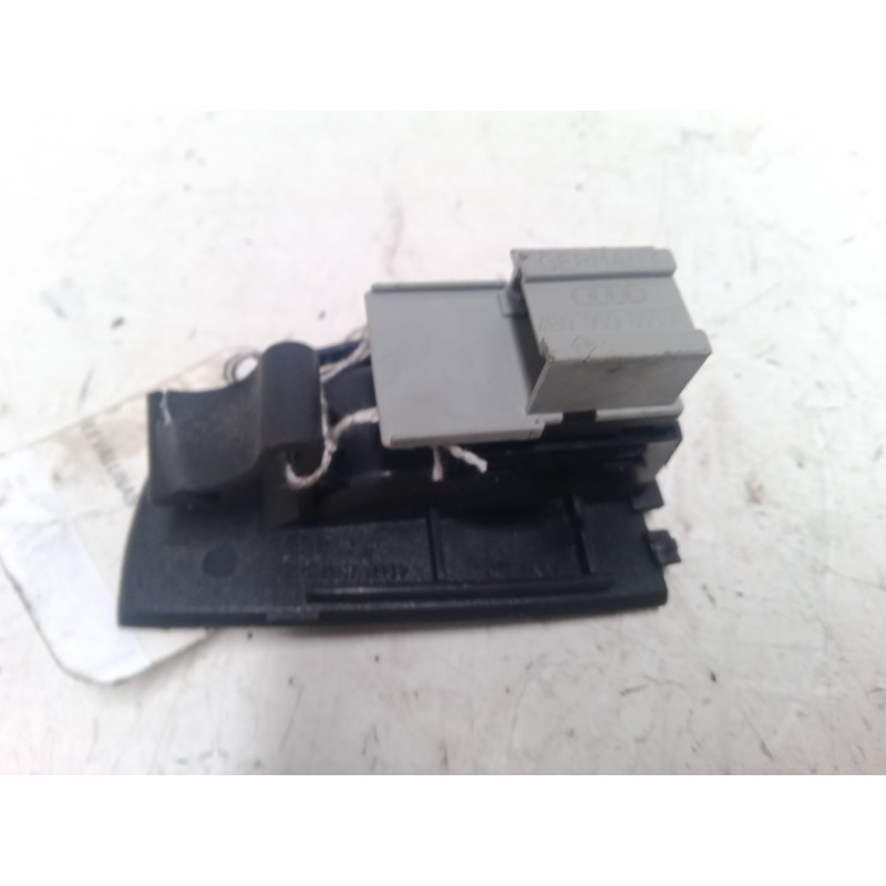 Recambio de mando elevalunas delantero derecho para audi a6 c5 (4b2, 4b4) 1.9 tdi referencia OEM IAM   