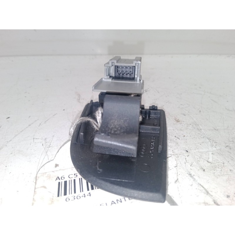 Recambio de mando elevalunas delantero derecho para audi a6 c5 (4b2, 4b4) 1.9 tdi referencia OEM IAM   