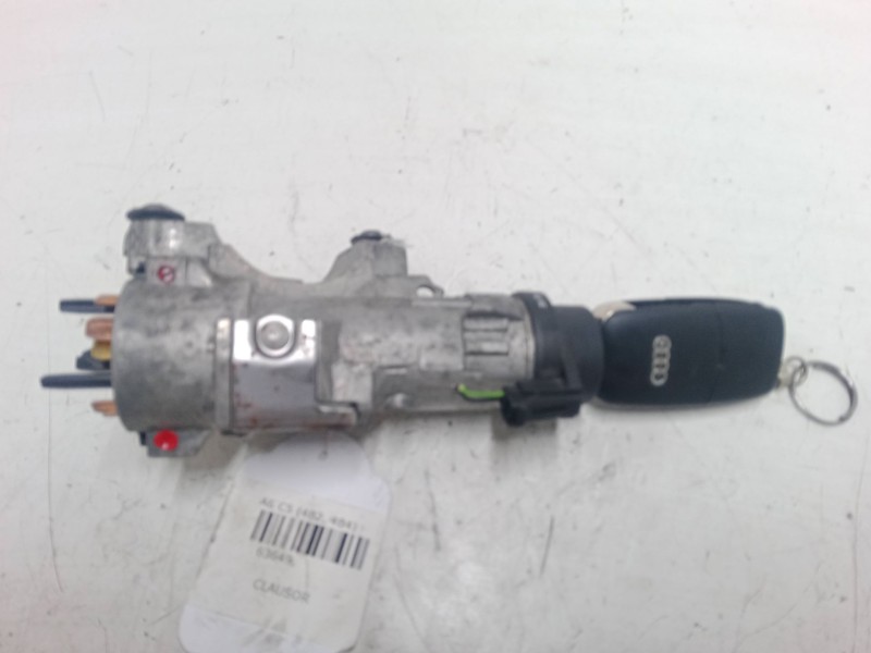Recambio de clausor para audi a6 c5 (4b2, 4b4) 1.9 tdi referencia OEM IAM    Recambio de clausor para audi a6 c5 (4b2, 4b4) 1.9 tdi referencia OEM IAM