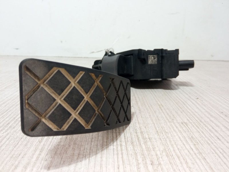 Recambio de pedal acelerador para seat ibiza v (kj1, kjg) 1.6 tdi referencia OEM IAM CCO18193C1 2Q1723503 