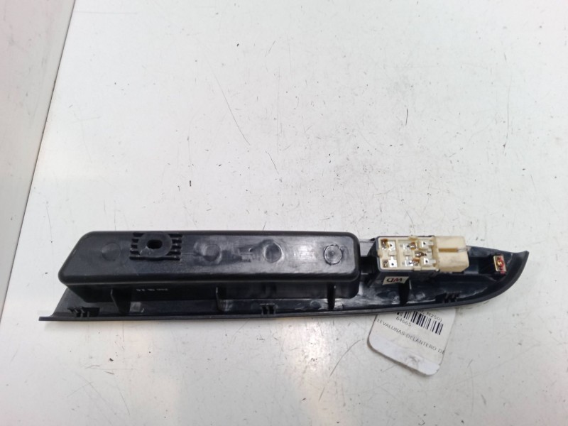 Recambio de mando elevalunas delantero derecho para chevrolet matiz (m200, m250) 1.0 referencia OEM IAM    Recambio de mando elevalunas delantero derecho para chevrolet matiz (m200, m250) 1.0 referencia OEM IAM