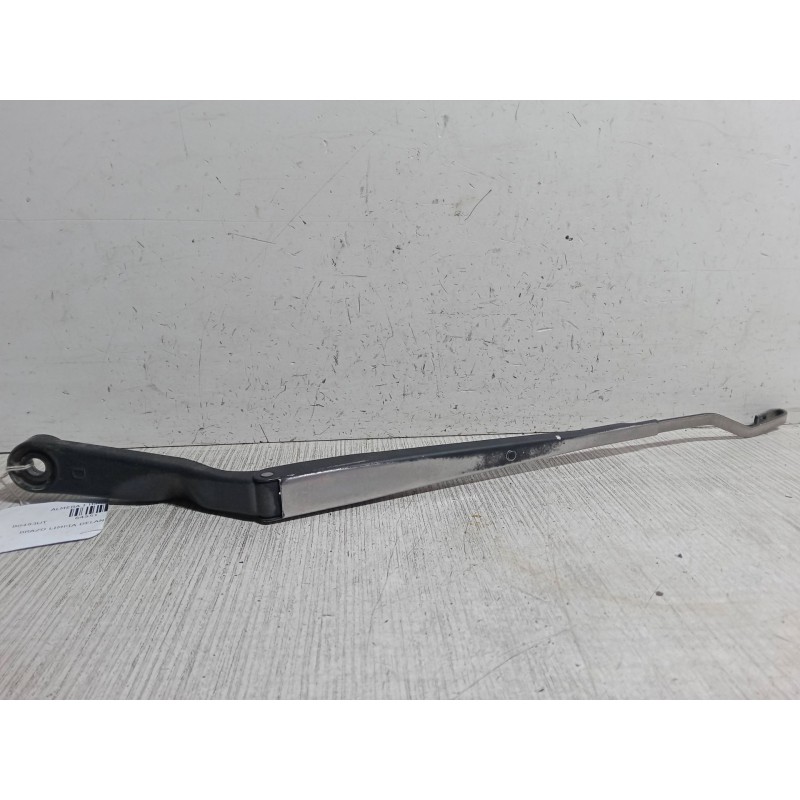 Recambio de brazo limpia delantero izquierdo para nissan almera i hatchback (n15) 1.4 referencia OEM IAM   