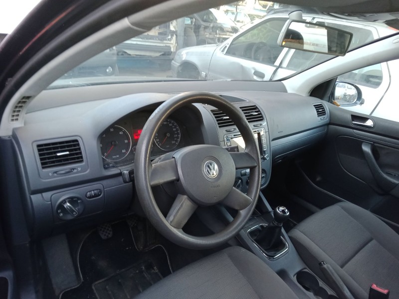 volkswagen golf v (1k1) del año 2004