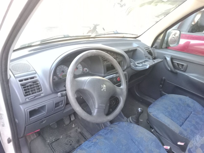 peugeot partner monospace (5_, g_) del año 2001