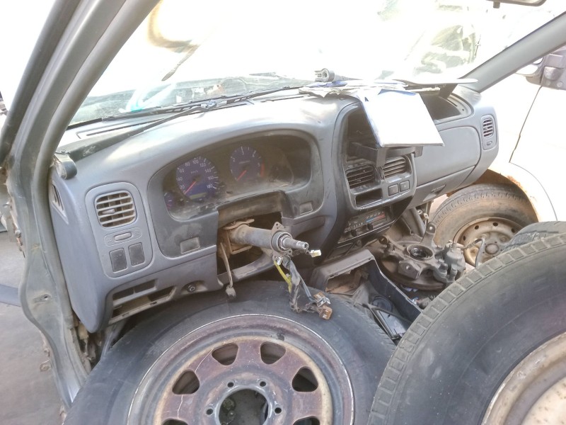 nissan pick up (d22) del año 2001